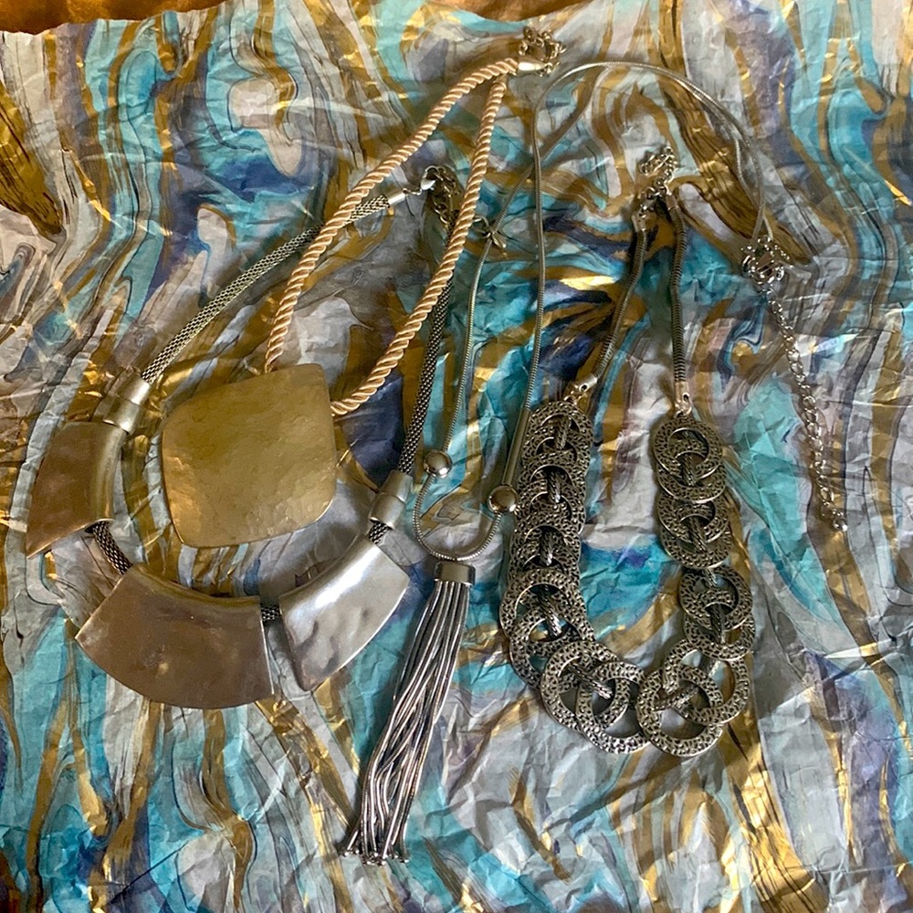 Artsy chunky fun 4 necklace bundle Chico’s and boutique